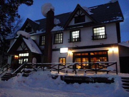 Mt Hakuba Backpackers Hostel מראה חיצוני תמונה