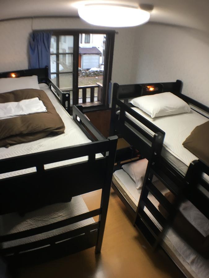 Mt Hakuba Backpackers Hostel מראה חיצוני תמונה