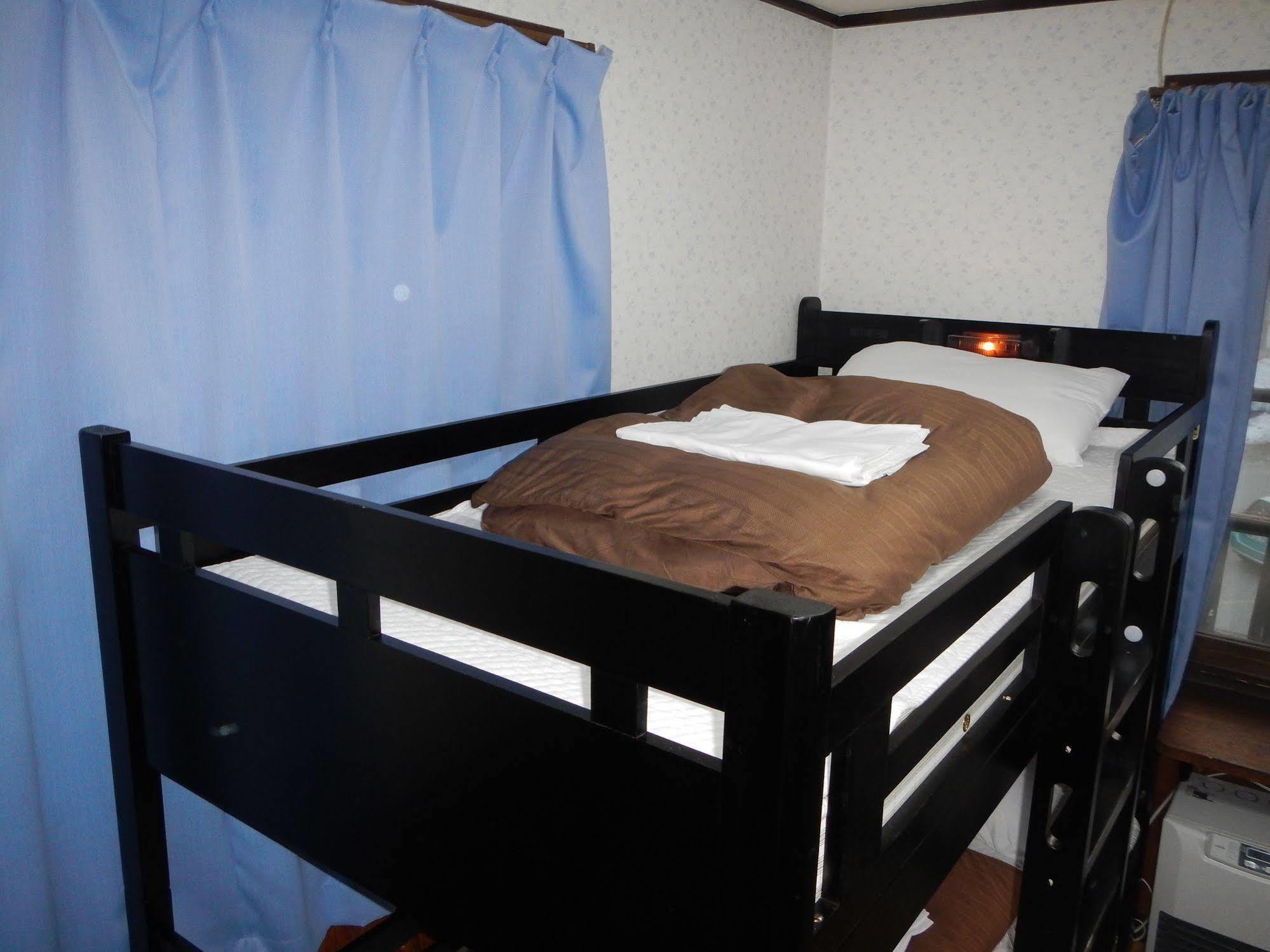 Mt Hakuba Backpackers Hostel מראה חיצוני תמונה