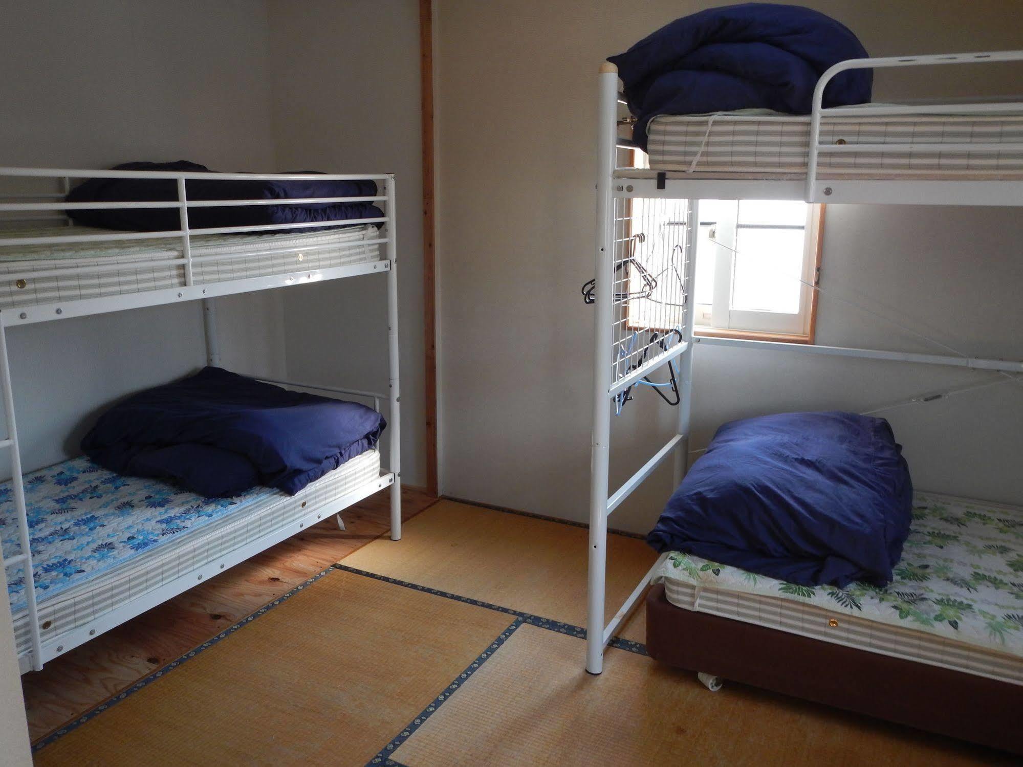 Mt Hakuba Backpackers Hostel מראה חיצוני תמונה